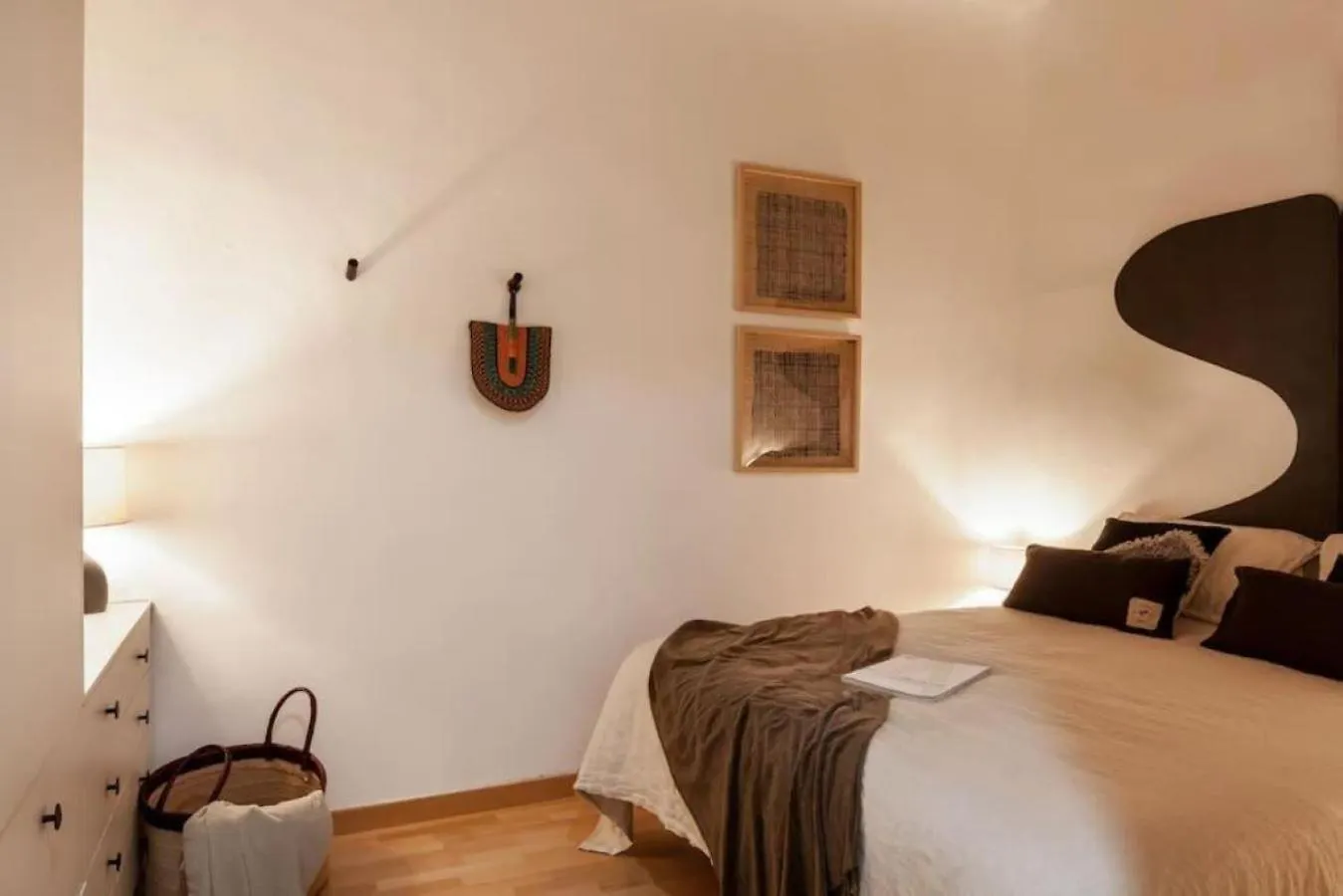 Lejlighed Kakwa - 2 Bedroom And Balcony Eixample Esquerra Barcelona Spanien